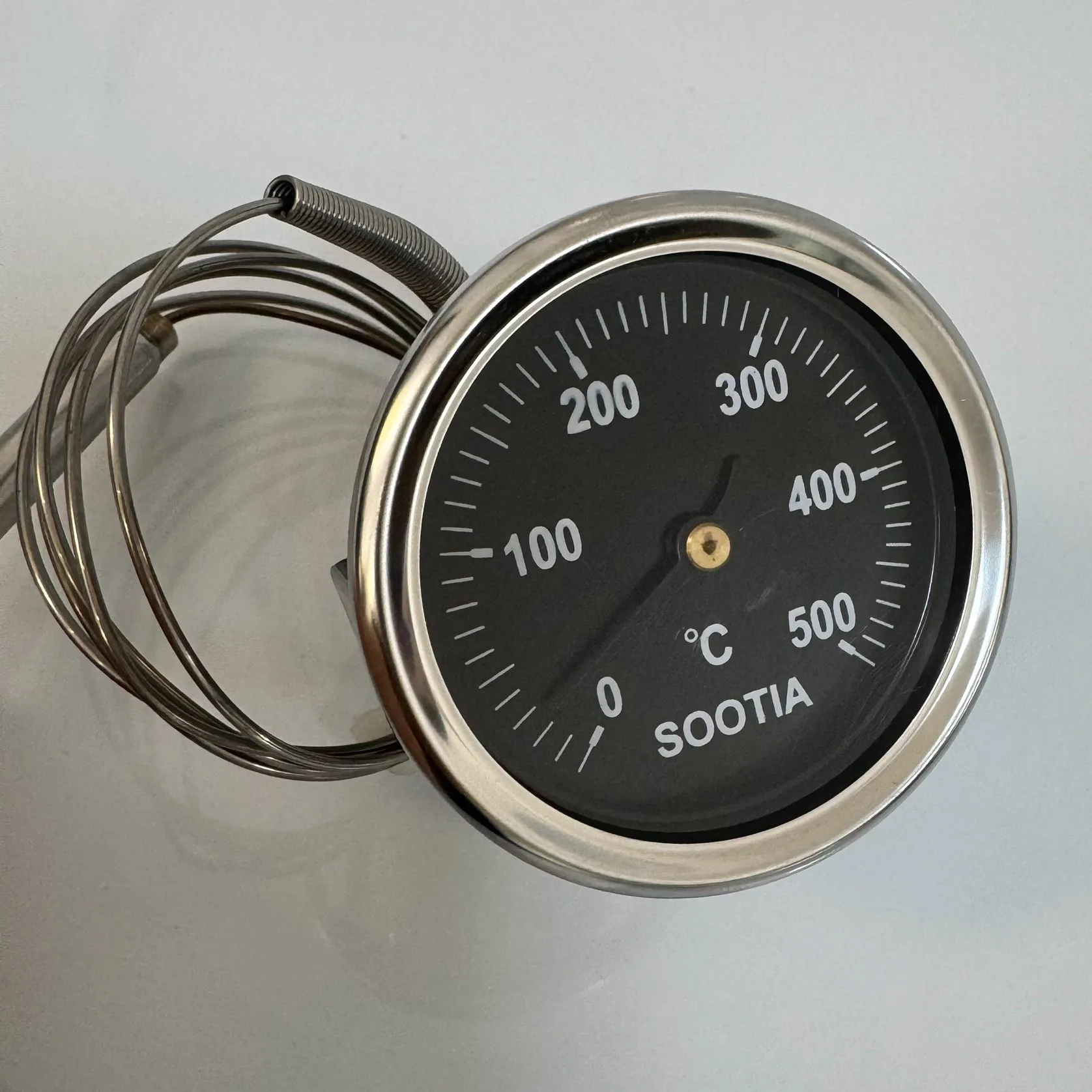 Stainless steel shell thermometer Earth kiln thermometer 500 degree pointer temperature display
Stainless steel shell thermometer Earth kiln thermometer 500 degree pointer temperature display