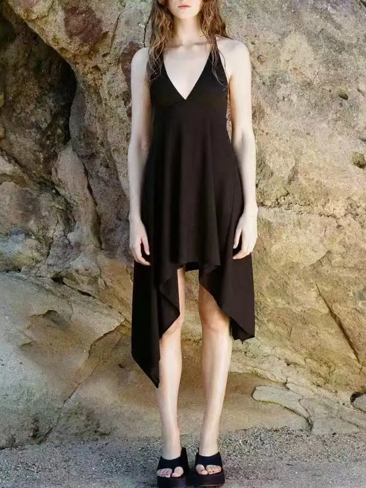 Deep V Cross Halter Irregular Suspender Skirt Sexy
Deep V Cross Halter Irregular Suspender Skirt Sexy