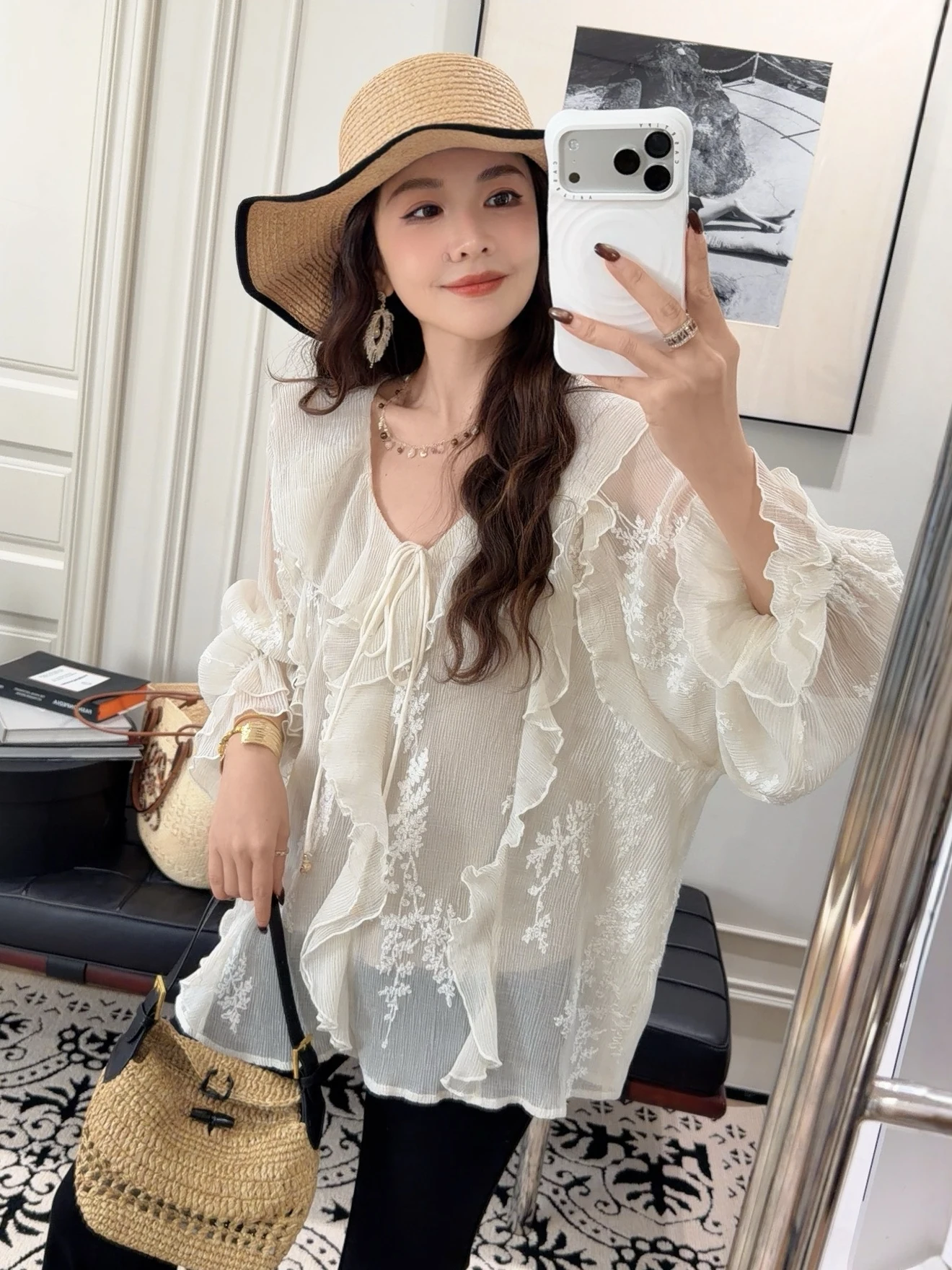 PINZIKO Gentle Wind Long Sleeve Chiffon Shirt Lace Collar Gauze like Ear Look Soft Style Women's Daily Wear Top
PINZIKO Gentle Wind Long Sleeve Chiffon Shirt Lace Collar Gauze like Ear Look Soft Style Women's Daily Wear Top