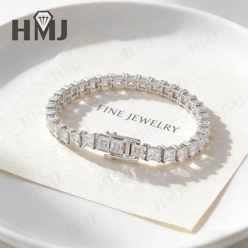 4.5mm VVS1 Princess Cut Moissanite D Color Tennis Bracelet for Women Christmas Gift 925 Sterling Silver Wedding Jewelry
4.5mm VVS1 Princess Cut Moissanite D Color Tennis Bracelet for Women Christmas Gift 925 Sterling Silver Wedding Jewelry