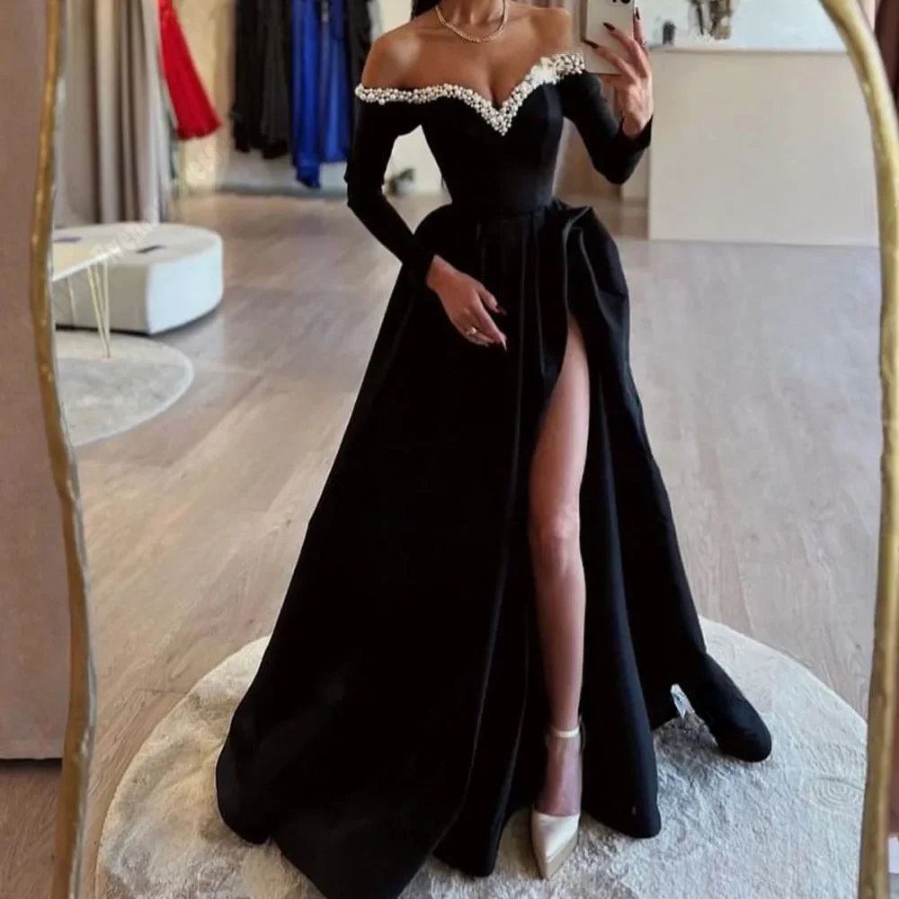 Sweetheart Off Shoulder Evening Gown Sexy Backless A-line Formal Party Evening Gown Satin Customized
Sweetheart Off Shoulder Evening Gown Sexy Backless A-line Formal Party Evening Gown Satin Customized