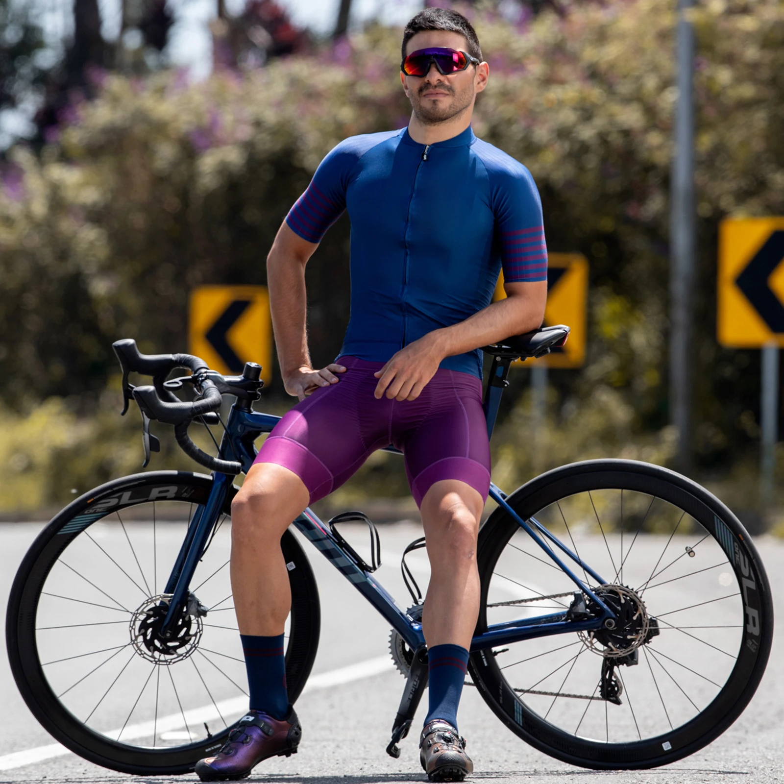 Bicycle Clothing Mountain Bike Summer Cycling Suit Men's Summer Short Sleeve Sports Suit Breathable Cycling Shirt
Bicycle Clothing Mountain Bike Summer Cycling Suit Men's Summer Short Sleeve Sports Suit Breathable Cycling Shirt