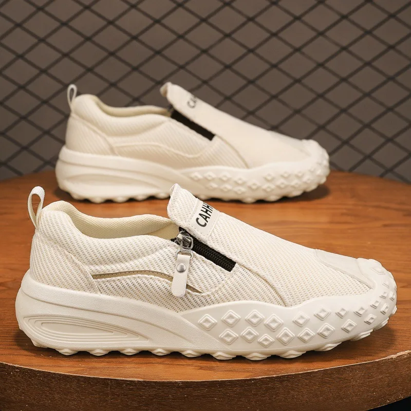 2026 Men's Spring Casual Mesh Sports Shoes Comfortable Non-Slip Versatile One-Step Stepping Design for Everyday Wear
2026 Men's Spring Casual Mesh Sports Shoes Comfortable Non-Slip Versatile One-Step Stepping Design for Everyday Wear