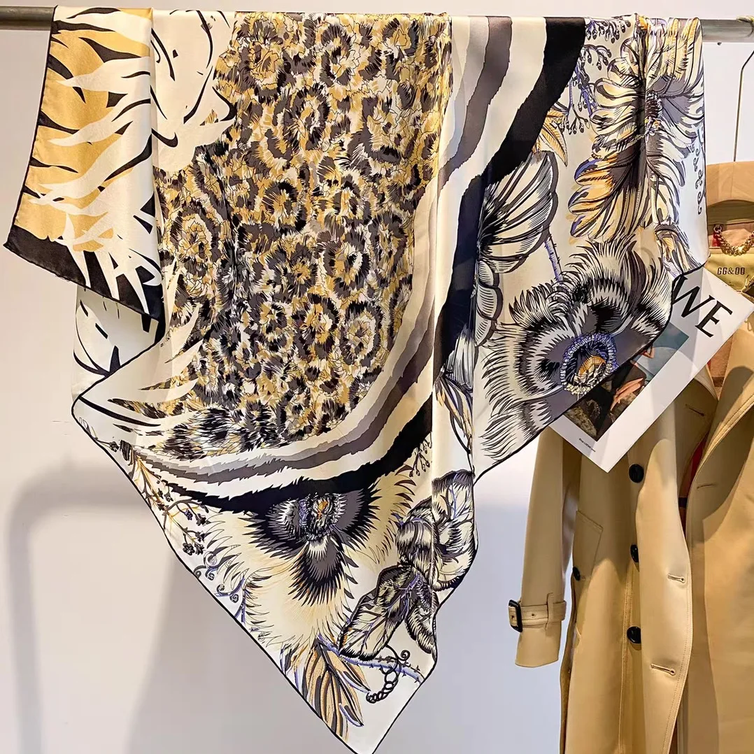High-end Elegant Women Exquisite Floral Leopard Print Quality 12MM Plain Satin Silk Hand-rolled Edge Large Square Scarf Shawl
High-end Elegant Women Exquisite Floral Leopard Print Quality 12MM Plain Satin Silk Hand-rolled Edge Large Square Scarf Shawl
