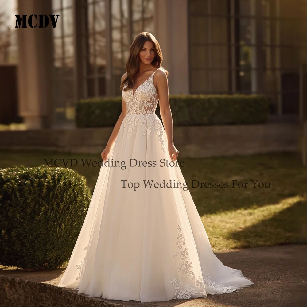 MCDV Boho Backless Wedding Dresses Applique Spaghetti Straps V-Neck Sweep Train Bride Gowns Beach robe de mariée Customized
MCDV Boho Backless Wedding Dresses Applique Spaghetti Straps V-Neck Sweep Train Bride Gowns Beach robe de mariée Customized