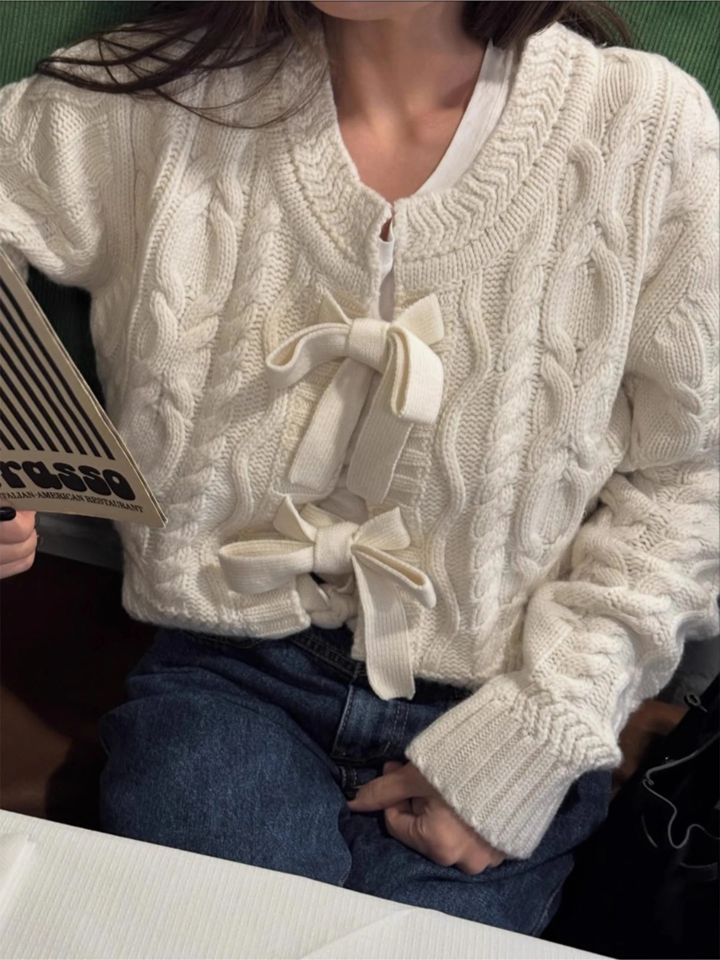 Милый шикарный зимний вязаный свитер Long Sve, женский универсальный кардиган с завязками на банте, пальто, обычное тонкое пальто 
Милый шикарный зимний вязаный свитер Long Sve, женский универсальный кардиган с завязками на банте, пальто, обычное тонкое пальто