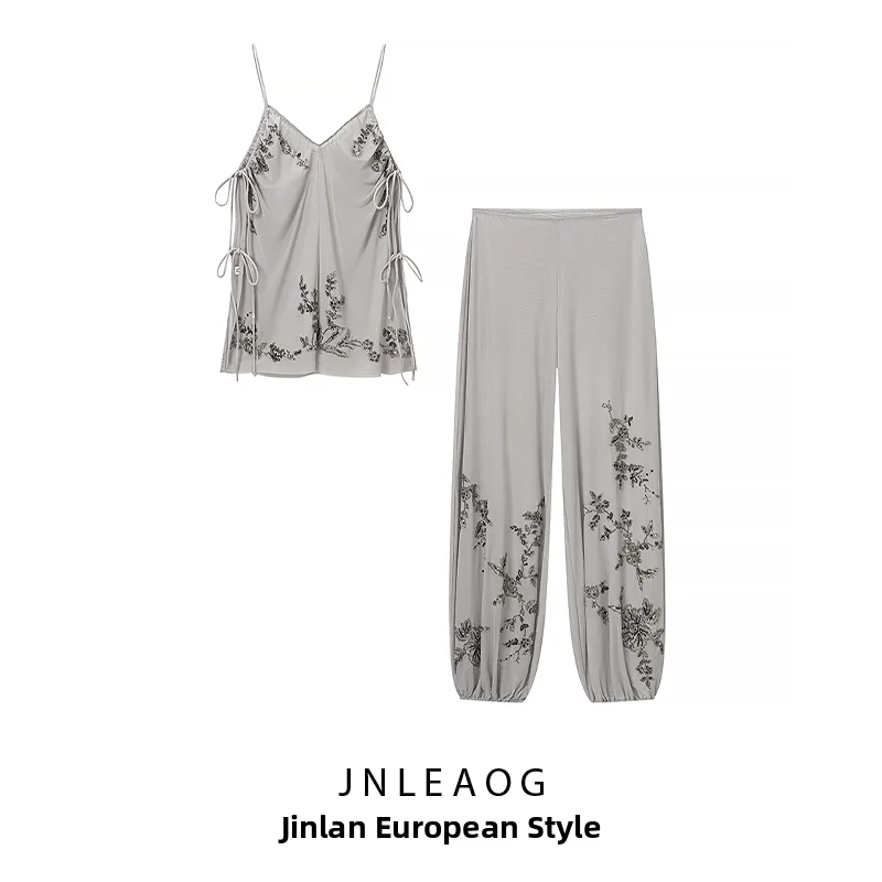 JNLEAOG Summer New Women's Fashion Versatile Design High-End Feelings Embroidery Sequin Set Polyester Fiber Sleeveless Regula...
JNLEAOG Summer New Women's Fashion Versatile Design High-End Feelings Embroidery Sequin Set Polyester Fiber Sleeveless Regula...