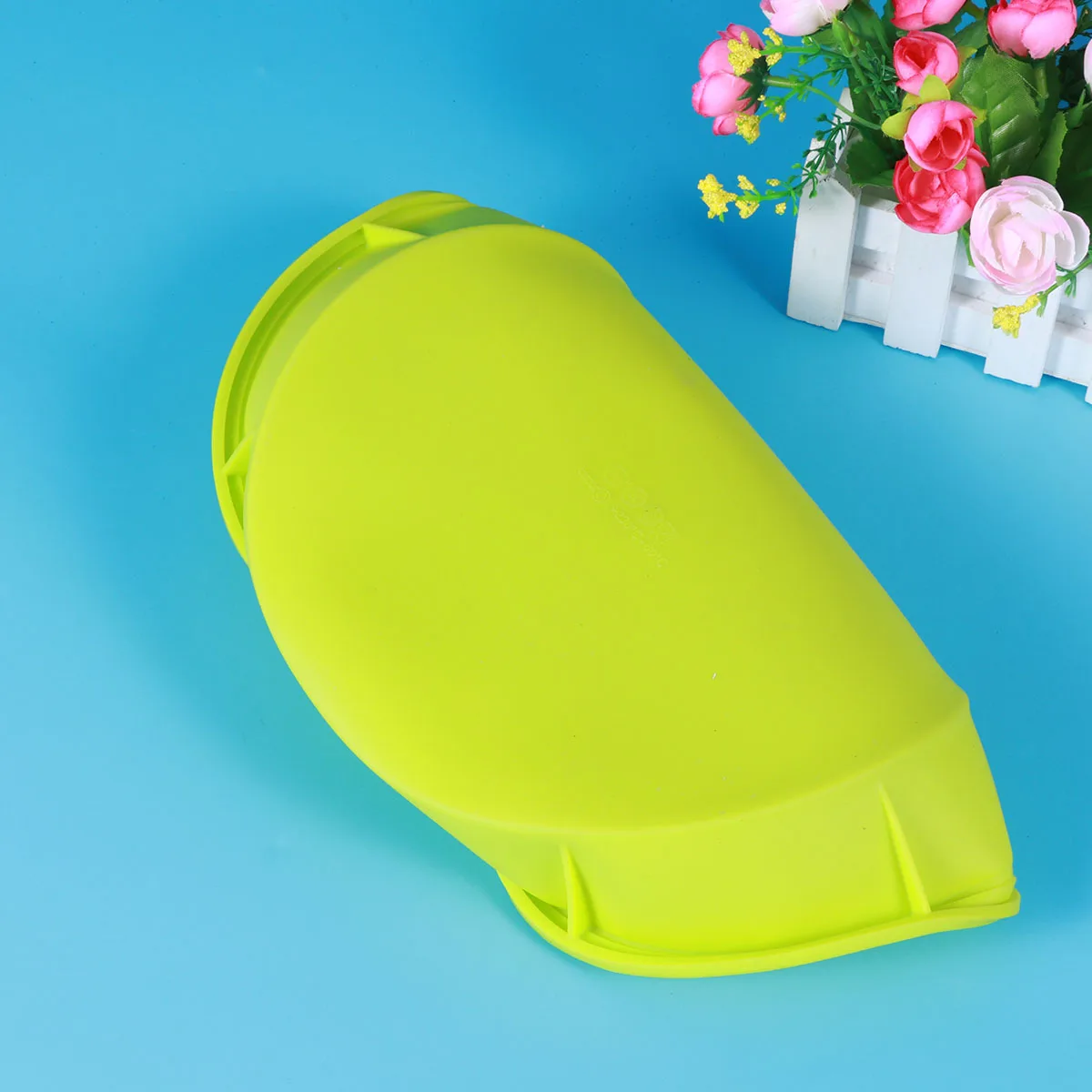 Round Silicone Cake Mold Baking Pan Non-Stick Oven Safe Microwave Dishwasher Safe Reusable Bakeware For Pizza Brownies
Round Silicone Cake Mold Baking Pan Non-Stick Oven Safe Microwave Dishwasher Safe Reusable Bakeware For Pizza Brownies