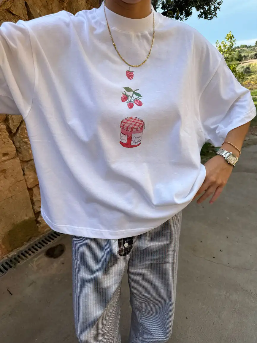 Harajuku Casual Summer Raspberry Graphic T Shirts Streetwear Clothes Y2k Top Goth All Cotton New Oversized Gothic Women Clothing
Harajuku Casual Summer Raspberry Graphic T Shirts Streetwear Clothes Y2k Top Goth All Cotton New Oversized Gothic Women Clothing