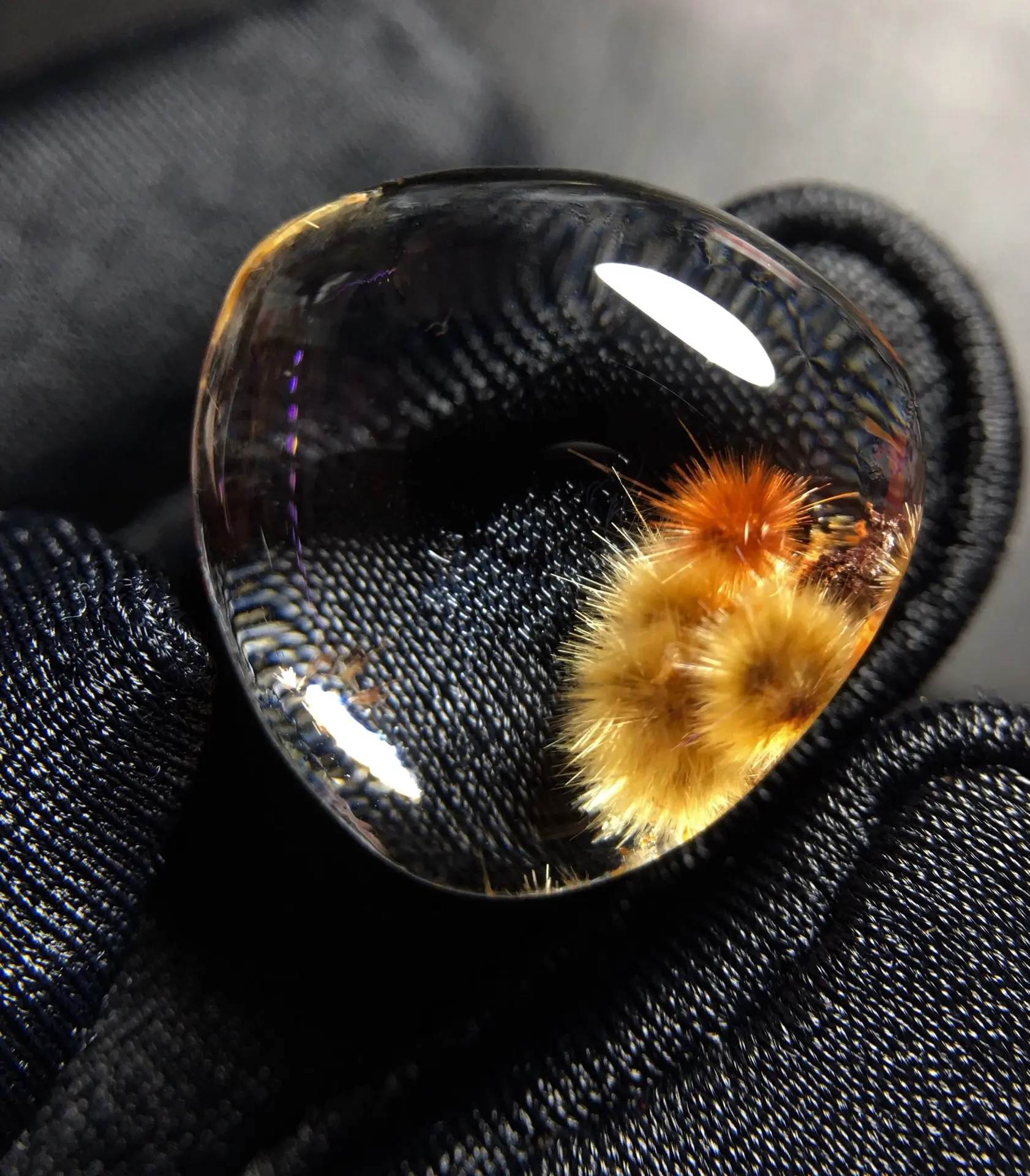 Natural Gold Rutilated Quartz Pendant Jewelry 18*18*8mm Rectangle Barrel Men Women Brazil AAAAAAA
Natural Gold Rutilated Quartz Pendant Jewelry 18*18*8mm Rectangle Barrel Men Women Brazil AAAAAAA