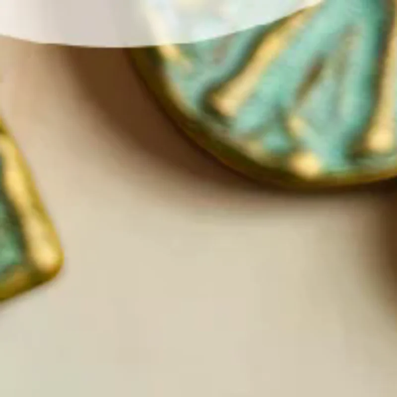 10Pcs Various Retro Totem Style Metal Button Pendants For Clothing Coats Uniforms Jacket Decor Hanging DIY Making Accessories
10Pcs Various Retro Totem Style Metal Button Pendants For Clothing Coats Uniforms Jacket Decor Hanging DIY Making Accessories