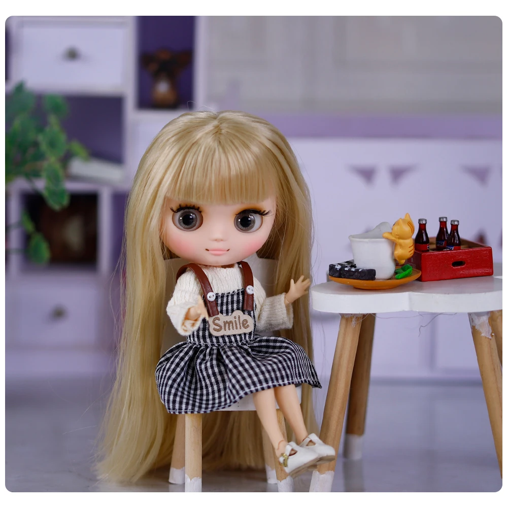 Middie Blythe Doll Gingham Smile Overall Dress 4 Middie Blythe Doll Gingham Smile Overall Dress 4