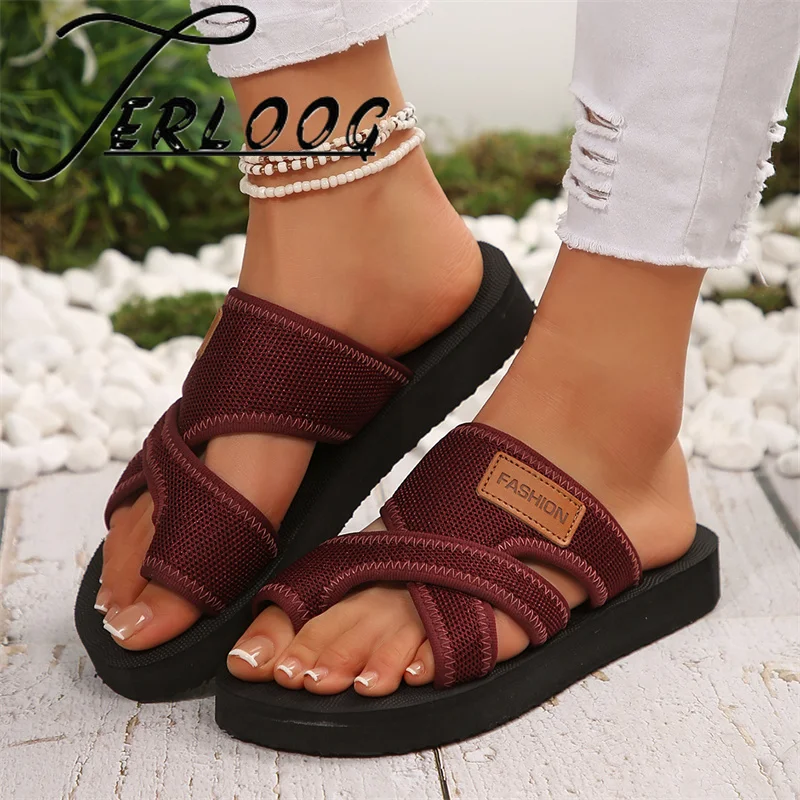 Platform Slippers Women Shoes Summers 2025 New Flats Woman Fashion Toe Ring Flip Flops Beach Casual Sandals Lady Zapatos Mujier
Platform Slippers Women Shoes Summers 2025 New Flats Woman Fashion Toe Ring Flip Flops Beach Casual Sandals Lady Zapatos Mujier