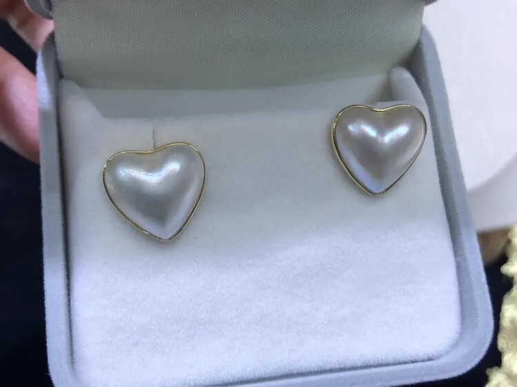 Mabe sea pearl mabe white heart 14mm G18k Earrings Wholesale NATURE beads
Mabe sea pearl mabe white heart 14mm G18k Earrings Wholesale NATURE beads