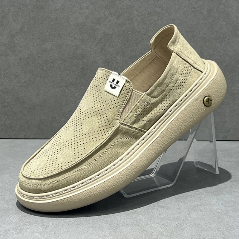 Lightweight Anti Slip Breathable Men's Sneakers 2025 Autumn New Men Casual Shoes Fashion Comfortable Solid Canvas Footwear Board
Lightweight Anti Slip Breathable Men's Sneakers 2025 Autumn New Men Casual Shoes Fashion Comfortable Solid Canvas Footwear Board
