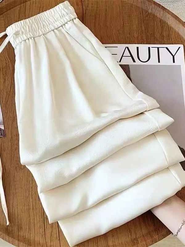 Silky Satin High Waist Wide Leg Casual Pants Women's Straight Cut Floral Embroidery Loose Fit Comfortable Slimming Trousers
Silky Satin High Waist Wide Leg Casual Pants Women's Straight Cut Floral Embroidery Loose Fit Comfortable Slimming Trousers