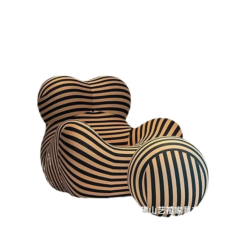 Italian designer hydrangea chair modern light luxury single sofa creative lazy chair
Italian designer hydrangea chair modern light luxury single sofa creative lazy chair