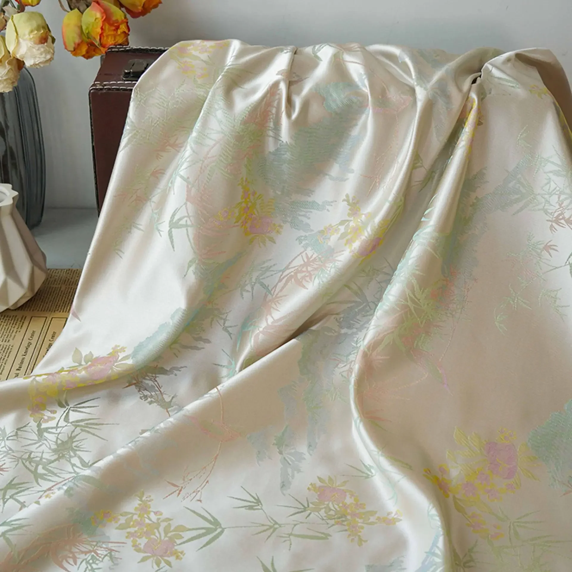 Chinese Style Bamboo Leaf Jacquard Fabric Elegant Soft Dress Cheongsam Diy Sewing Fabric
Chinese Style Bamboo Leaf Jacquard Fabric Elegant Soft Dress Cheongsam Diy Sewing Fabric
