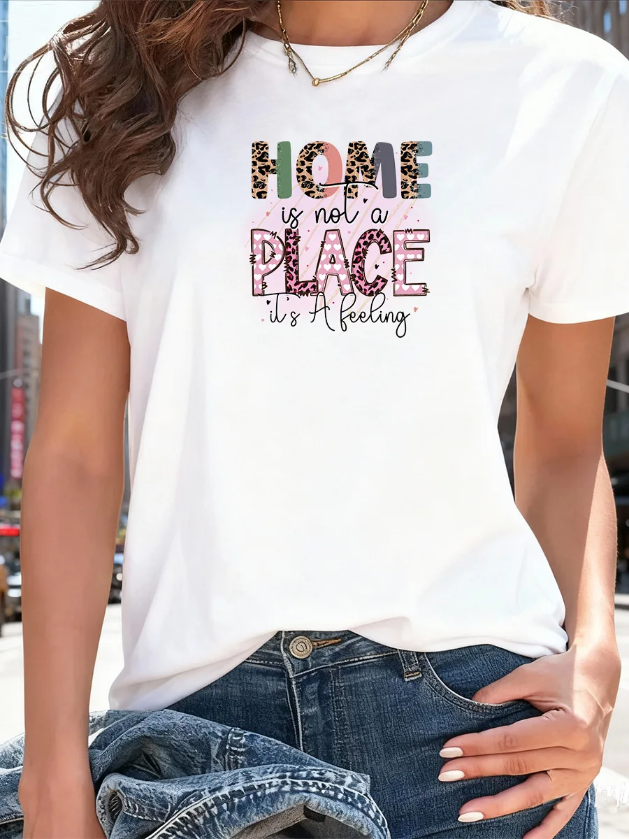 Белая футболка с короткими рукавами «Домой не размещайте это ощущение» с рисунком, леопардовым и блестящим принтом
Белая футболка с короткими рукавами «Домой не размещайте это ощущение» с рисунком, леопардовым и блестящим принтом