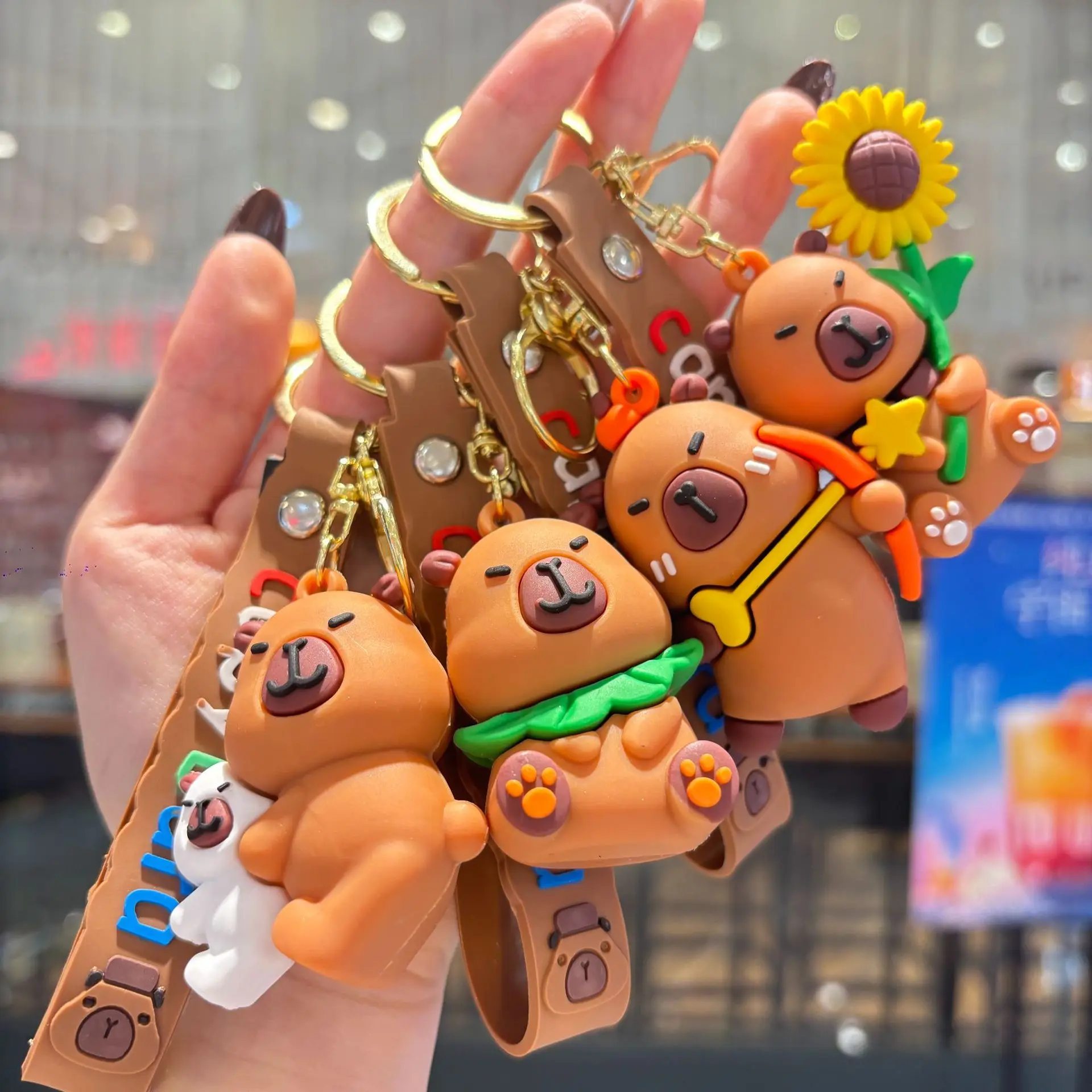 1PCSCreative cartoon three-dimensional soft plastic capibara keychain small gift gift keychain pendant wholesale
1PCSCreative cartoon three-dimensional soft plastic capibara keychain small gift gift keychain pendant wholesale