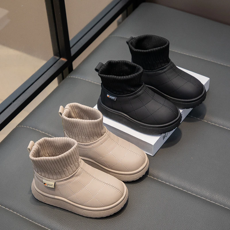 Туфли на плоской подошве для мальчиков и девочек, нескользящие зимние детские теплые ботинки из плотного хлопка, новинка 2025, модные детские зимние сапоги
Туфли на плоской подошве для мальчиков и девочек, нескользящие зимние детские теплые ботинки из плотного хлопка, новинка 2025, модные детские зимние сапоги