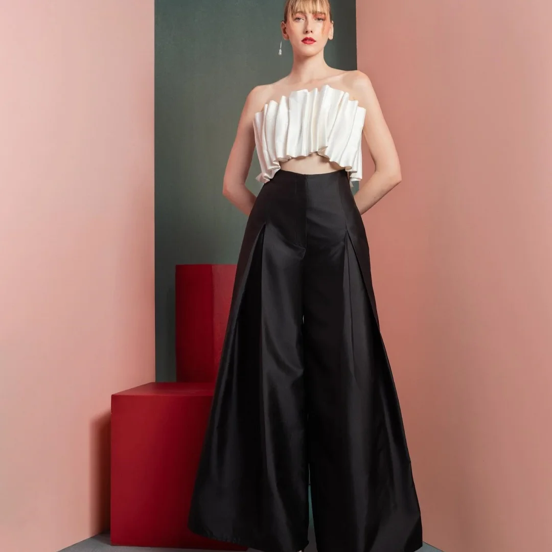 Customized Delicate Satin Straight Evening Dresses Scalloped Sleeveless Bespoke Occasion Gowns High Quality Party Dress
Customized Delicate Satin Straight Evening Dresses Scalloped Sleeveless Bespoke Occasion Gowns High Quality Party Dress
