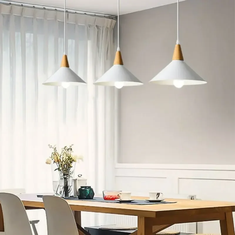 Modern Simple Design Wood Iron Dining Room Pendant Light Hanging Lamp For Kitchen Bedroom Bedside LED Indoor Lighting Luminaire
Modern Simple Design Wood Iron Dining Room Pendant Light Hanging Lamp For Kitchen Bedroom Bedside LED Indoor Lighting Luminaire