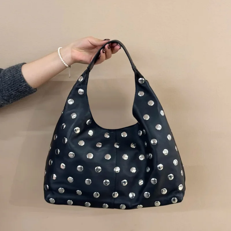 Brand Black Motorcycle Rivet Hobo Bag Fashion Versatile Shoulder Underarm Bag Retro Handbag Large Capacity Design Bucket Bag
Brand Black Motorcycle Rivet Hobo Bag Fashion Versatile Shoulder Underarm Bag Retro Handbag Large Capacity Design Bucket Bag