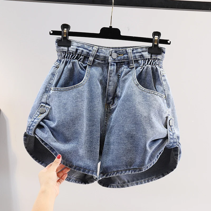 Summer Women Denim Shorts High Waist Solid Color Wide Leg Loose Short Pants Female Versatile Casual Hot Pants
Summer Women Denim Shorts High Waist Solid Color Wide Leg Loose Short Pants Female Versatile Casual Hot Pants