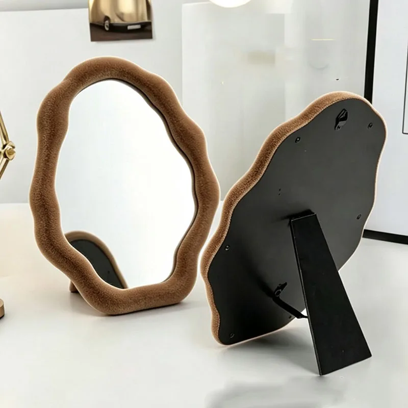 Items Wavy Mirror Living Room Modern Moving Vanity Small Bedroom Bathroom Luxury Hand Mirror Funky Espelhos Home Decorations
Items Wavy Mirror Living Room Modern Moving Vanity Small Bedroom Bathroom Luxury Hand Mirror Funky Espelhos Home Decorations