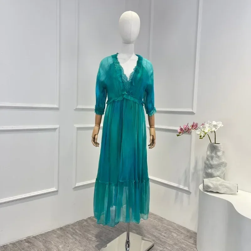 2024 New Autumn Holiday Style Lace Patchwork Flouncing Loose Oversize Long Sleeve Midi Dress for Women Fashion
2024 New Autumn Holiday Style Lace Patchwork Flouncing Loose Oversize Long Sleeve Midi Dress for Women Fashion