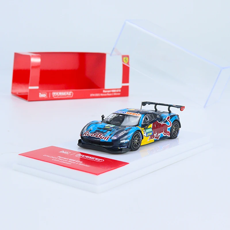 Tarmac работает 1:64 модель автомобиля 488 GT3 DTM 2021 Monza Race 1 победитель Лиам Лоусон литой литая машина-покрытие RedBull
Tarmac работает 1:64 модель автомобиля 488 GT3 DTM 2021 Monza Race 1 победитель Лиам Лоусон литой литая машина-покрытие RedBull
