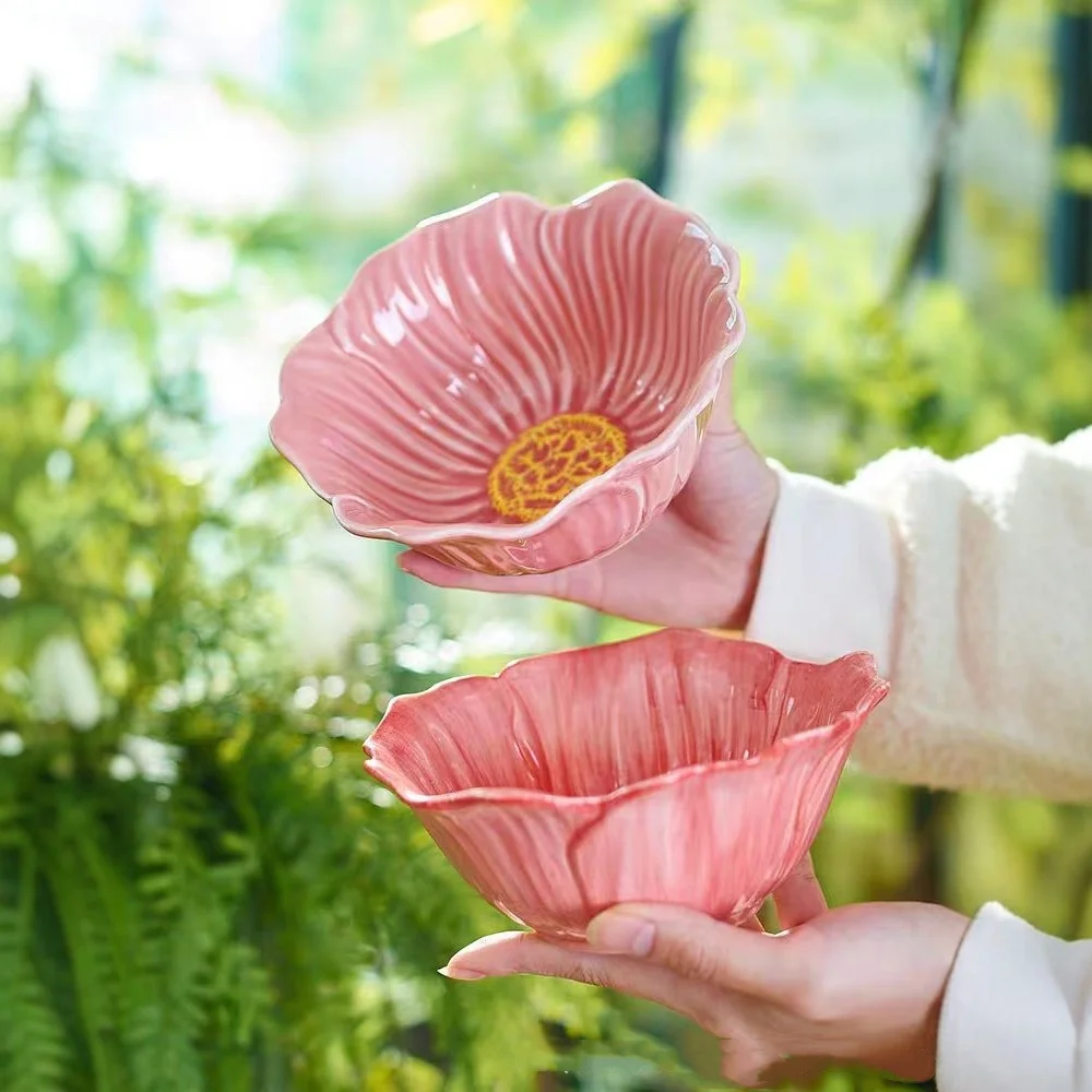 Ceramic Flower Bowls for Kitchen Cereal Oatmeal Salad Sunflower-Shaped Creative Soup Bowls
Ceramic Flower Bowls for Kitchen Cereal Oatmeal Salad Sunflower-Shaped Creative Soup Bowls
