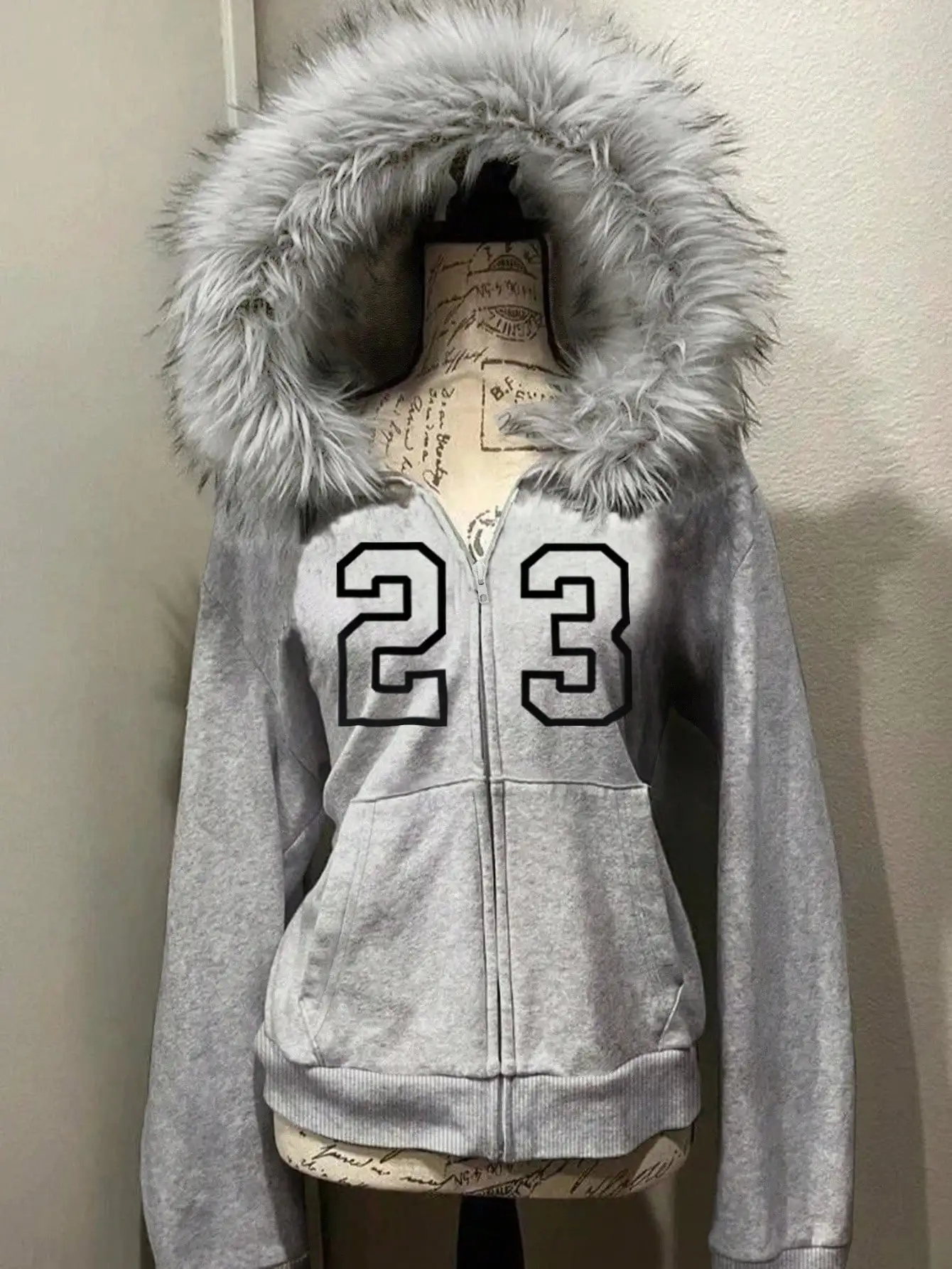 Women's Gray Zip-Up Hoodie with Faux Fur Trim and Number 23 Print
Women's Gray Zip-Up Hoodie with Faux Fur Trim and Number 23 Print
