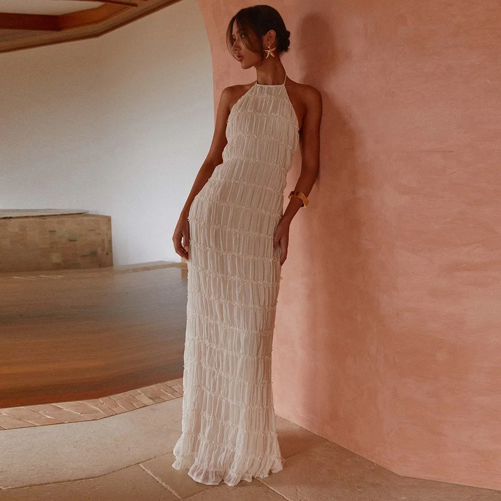 Summer Woman Dress Chiffon Halter Neck Long Solid Color Dresses Sleeveless Ruffle Elastic Waist Maxi Dress Backless White Sheer
Summer Woman Dress Chiffon Halter Neck Long Solid Color Dresses Sleeveless Ruffle Elastic Waist Maxi Dress Backless White Sheer