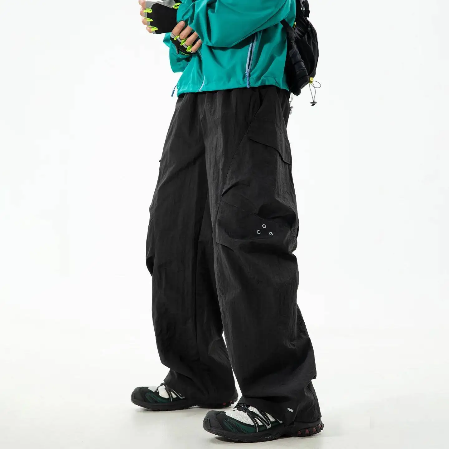 Мужские широкие брюки 2026, весенние новые водонепроницаемые уличные брюки-карго, широкие свободные повседневные походные брюки прямого кроя
Мужские широкие брюки 2026, весенние новые водонепроницаемые уличные брюки-карго, широкие свободные повседневные походные брюки прямого кроя