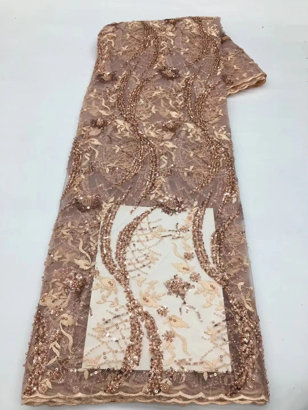 2023 High Quality Embroidered Sequin Mesh Lace Fabric African Lace Fabric with Beads French Tulle Lace Women's Fabric NXX5656
2023 High Quality Embroidered Sequin Mesh Lace Fabric African Lace Fabric with Beads French Tulle Lace Women's Fabric NXX5656