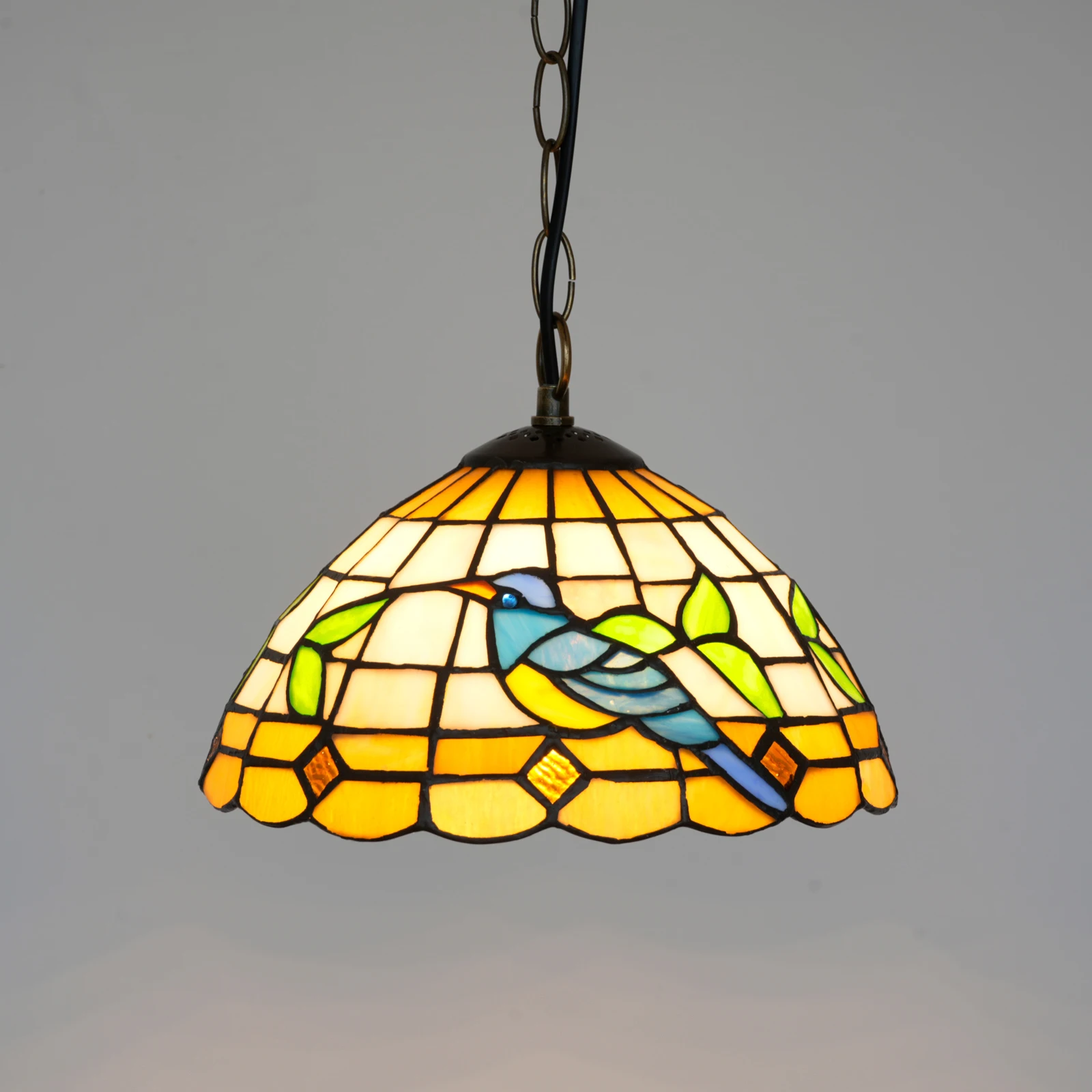 Tiffany Style Stained Glass Pendant Light Blue Bird Hanging Lamp,Art Decor Vintage Living Dining Bedroom Kitchen Island Home
Tiffany Style Stained Glass Pendant Light Blue Bird Hanging Lamp,Art Decor Vintage Living Dining Bedroom Kitchen Island Home