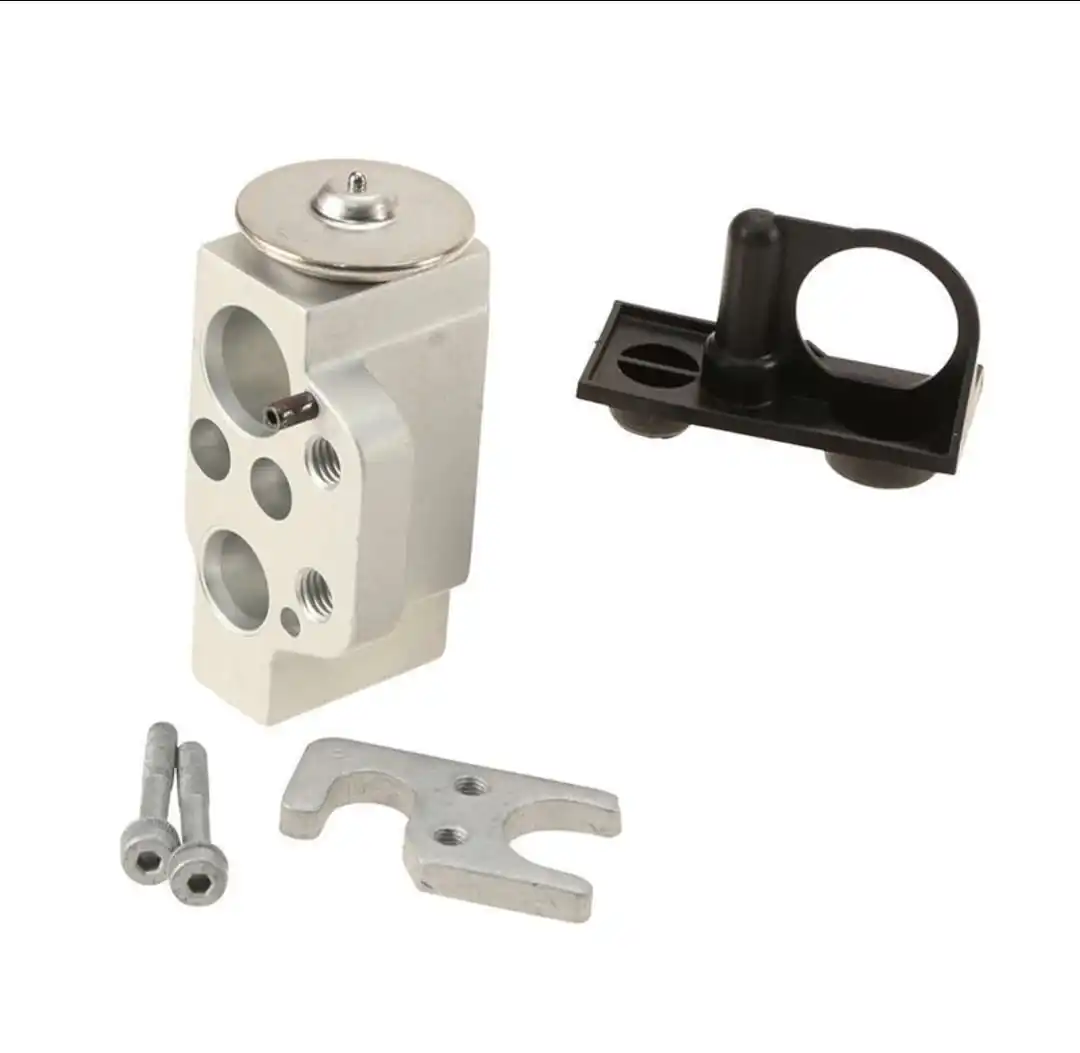 high quality AC compressor and other auto a/c spare parts suitable for Porsche Panamera 4S 2012
high quality AC compressor and other auto a/c spare parts suitable for Porsche Panamera 4S 2012