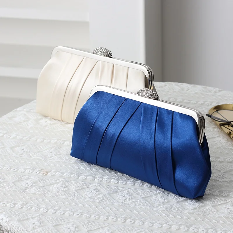 Women Elegant Pleated Satin Evening Clutch Bag Crystal Frame Clip Purse Wedding Prom Party Dinner Formal Wrinkled Handbags
Women Elegant Pleated Satin Evening Clutch Bag Crystal Frame Clip Purse Wedding Prom Party Dinner Formal Wrinkled Handbags