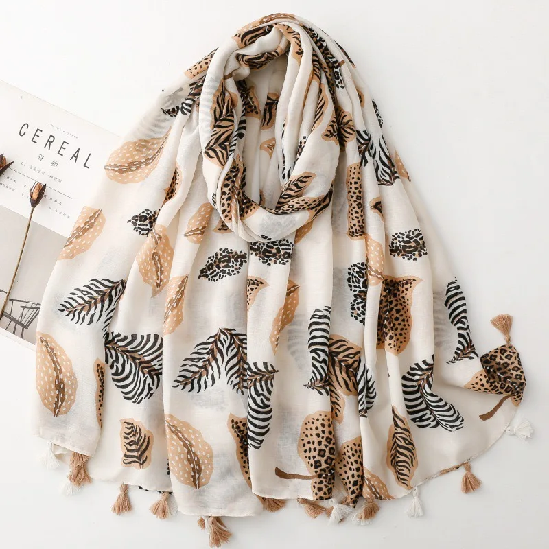 Winter Vintage Feater Pattern Cotton Viscose Shawls Scarf Lady High Quality Wrap Pashmina Stole Bufandas Muslim Hijab 180*90Cm
Winter Vintage Feater Pattern Cotton Viscose Shawls Scarf Lady High Quality Wrap Pashmina Stole Bufandas Muslim Hijab 180*90Cm