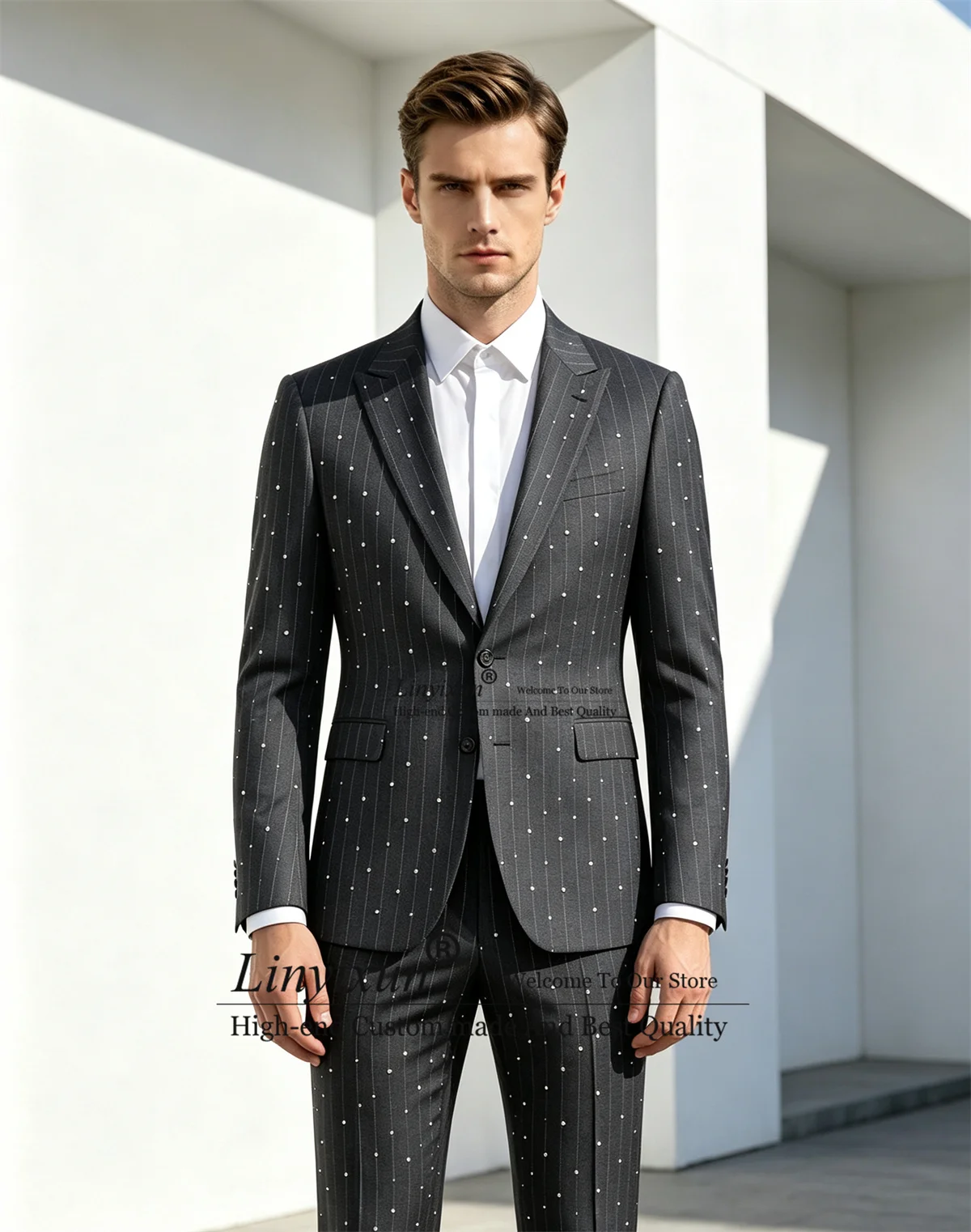 Customized British Style Strip Men Suits 2 Pieces Sets Groom Prom Tuxedos Slim Fit Business Office Male Formal Party Blazers
Customized British Style Strip Men Suits 2 Pieces Sets Groom Prom Tuxedos Slim Fit Business Office Male Formal Party Blazers