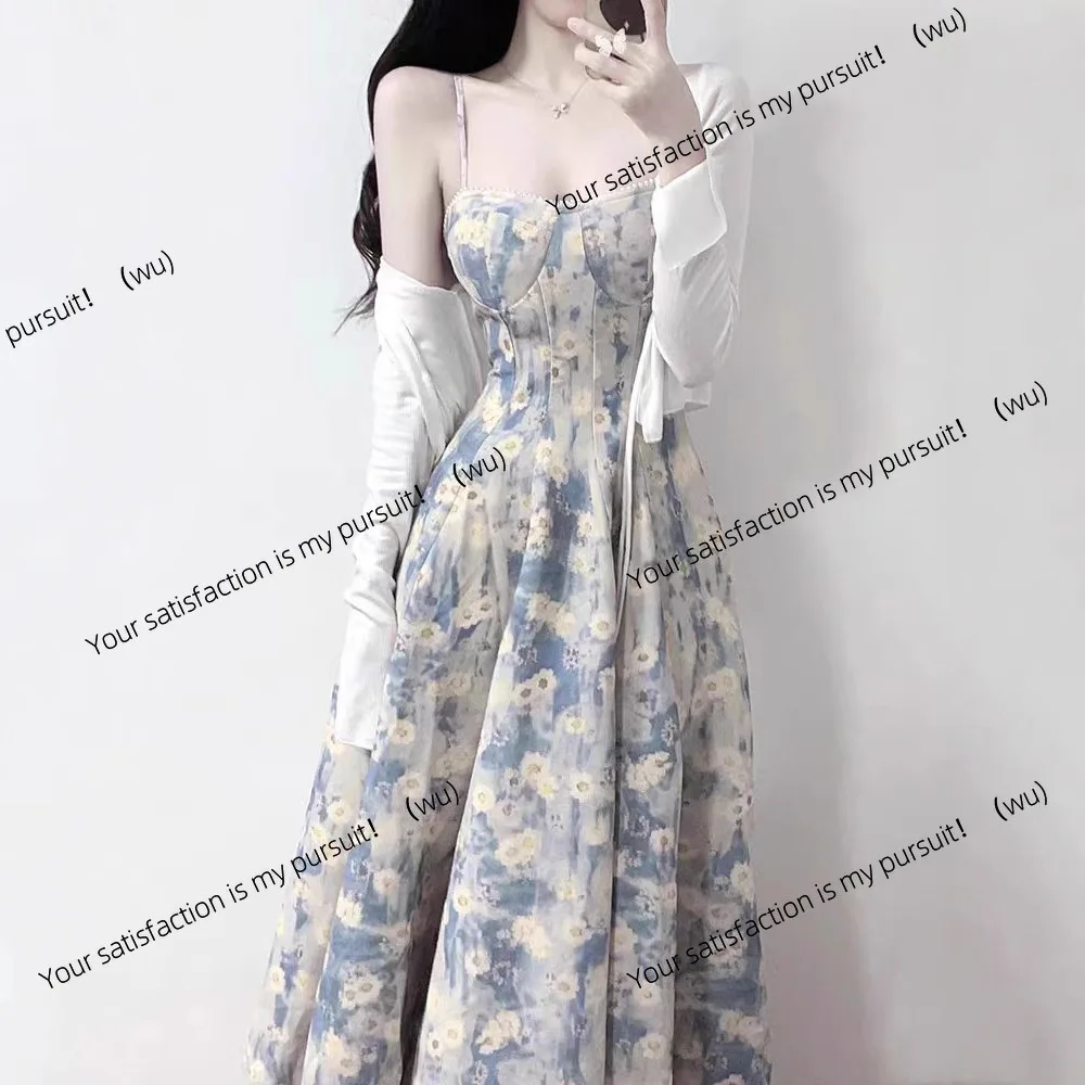 Французское синее платье на подтяжках с цветочным принтом, женская одежда, длинное летнее платье с тонкой талией и темпераментом
Французское синее платье на подтяжках с цветочным принтом, женская одежда, длинное летнее платье с тонкой талией и темпераментом