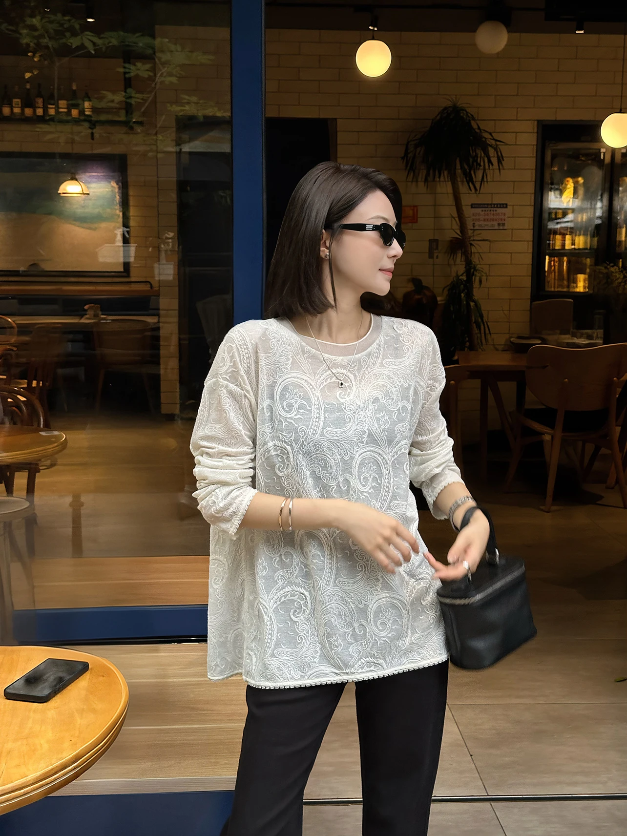 Elegant Heavy Embroidery round Neck Long Sleeve Top Casual Versatile Zhou Summer New Arrival T-Shirt for Women
Elegant Heavy Embroidery round Neck Long Sleeve Top Casual Versatile Zhou Summer New Arrival T-Shirt for Women