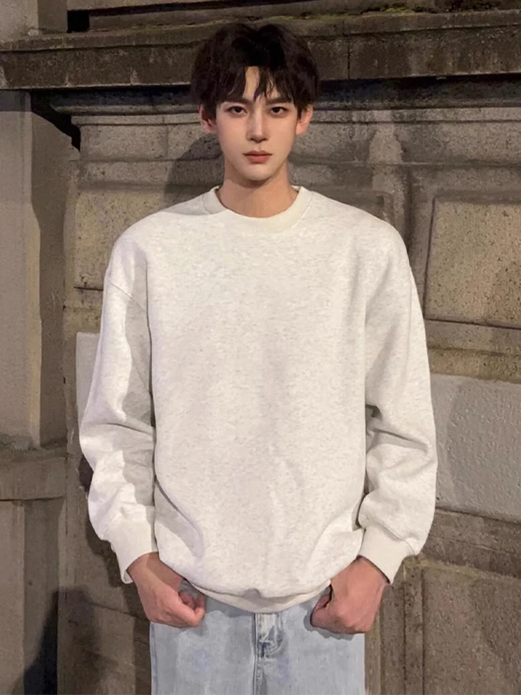 White Grey Long Sleeve round Neck Men's Hoodless Sweatshirt Base Layer Shirt Casual Comfortable Polyester Anti-Wrinkle
White Grey Long Sleeve round Neck Men's Hoodless Sweatshirt Base Layer Shirt Casual Comfortable Polyester Anti-Wrinkle