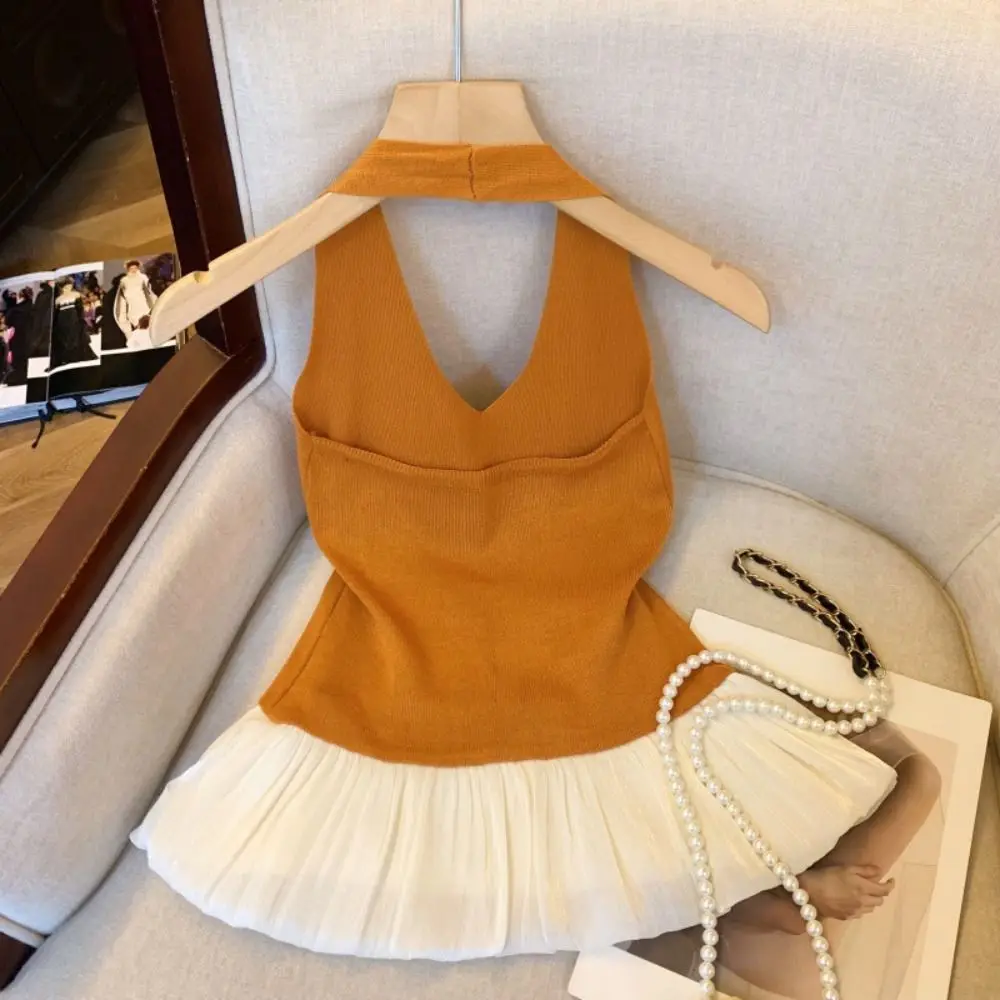 Cute Patchwork Knit Crop Top Slim Fit V-neck Halter Camisole Women Sleeveless Vest Sweet Girl's Top Girl
Cute Patchwork Knit Crop Top Slim Fit V-neck Halter Camisole Women Sleeveless Vest Sweet Girl's Top Girl