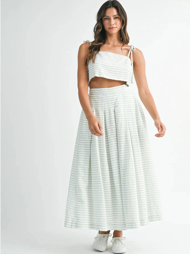 Stripe Set Fashionable Holiday Style Off-Shoulder Top Long Midi Skirt Two-Piece Women's Spring Outfit Casual Chic
Stripe Set Fashionable Holiday Style Off-Shoulder Top Long Midi Skirt Two-Piece Women's Spring Outfit Casual Chic