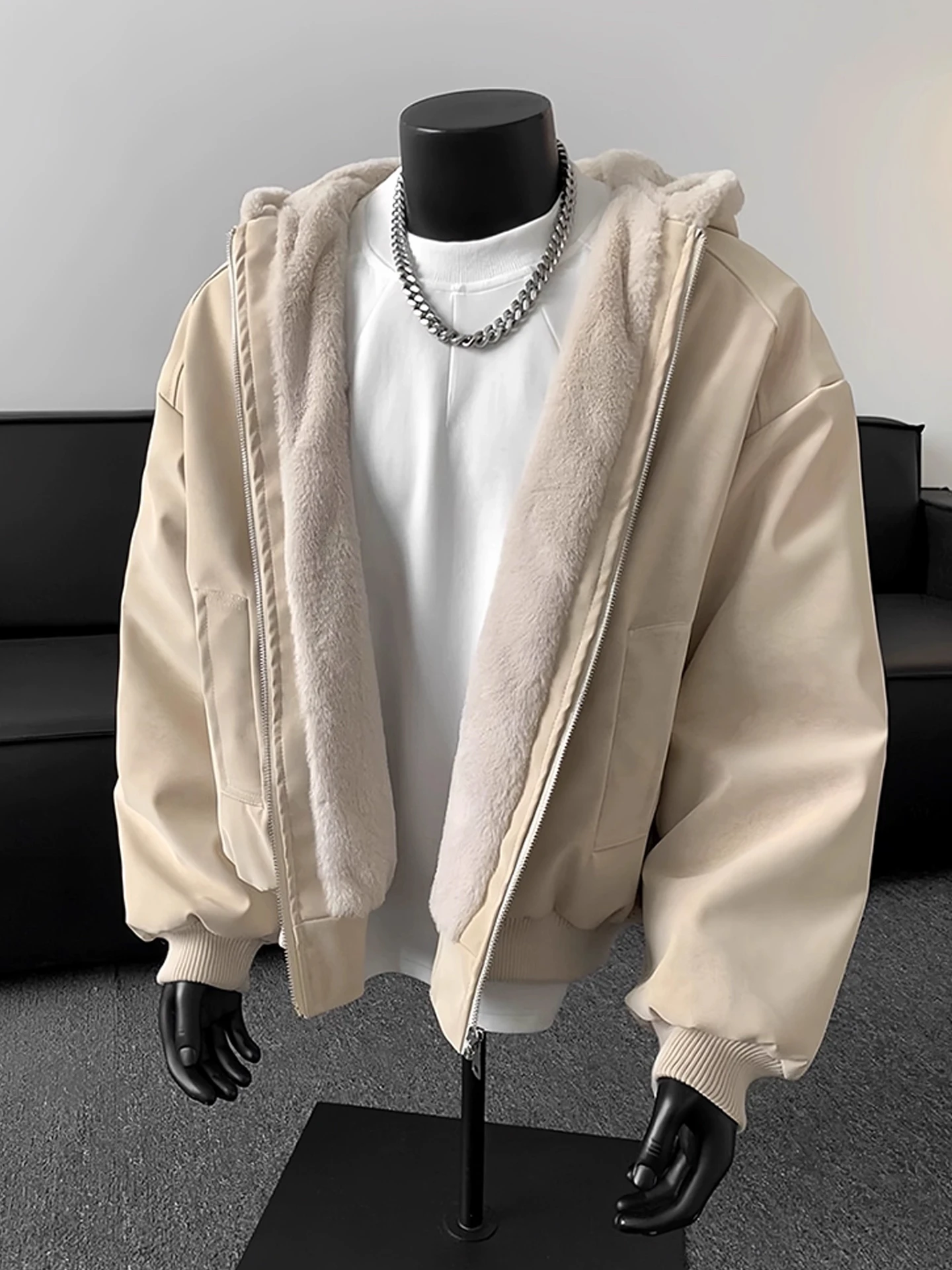 Утепленная зимняя куртка мужская в американском стиле с подкладкой из искусственного кроличьего меха, с капюшоном, из хлопка, теплая, из искусственной кожи, хлопковая куртка-пальто
Утепленная зимняя куртка мужская в американском стиле с подкладкой из искусственного кроличьего меха, с капюшоном, из хлопка, теплая, из искусственной кожи, хлопковая куртка-пальто