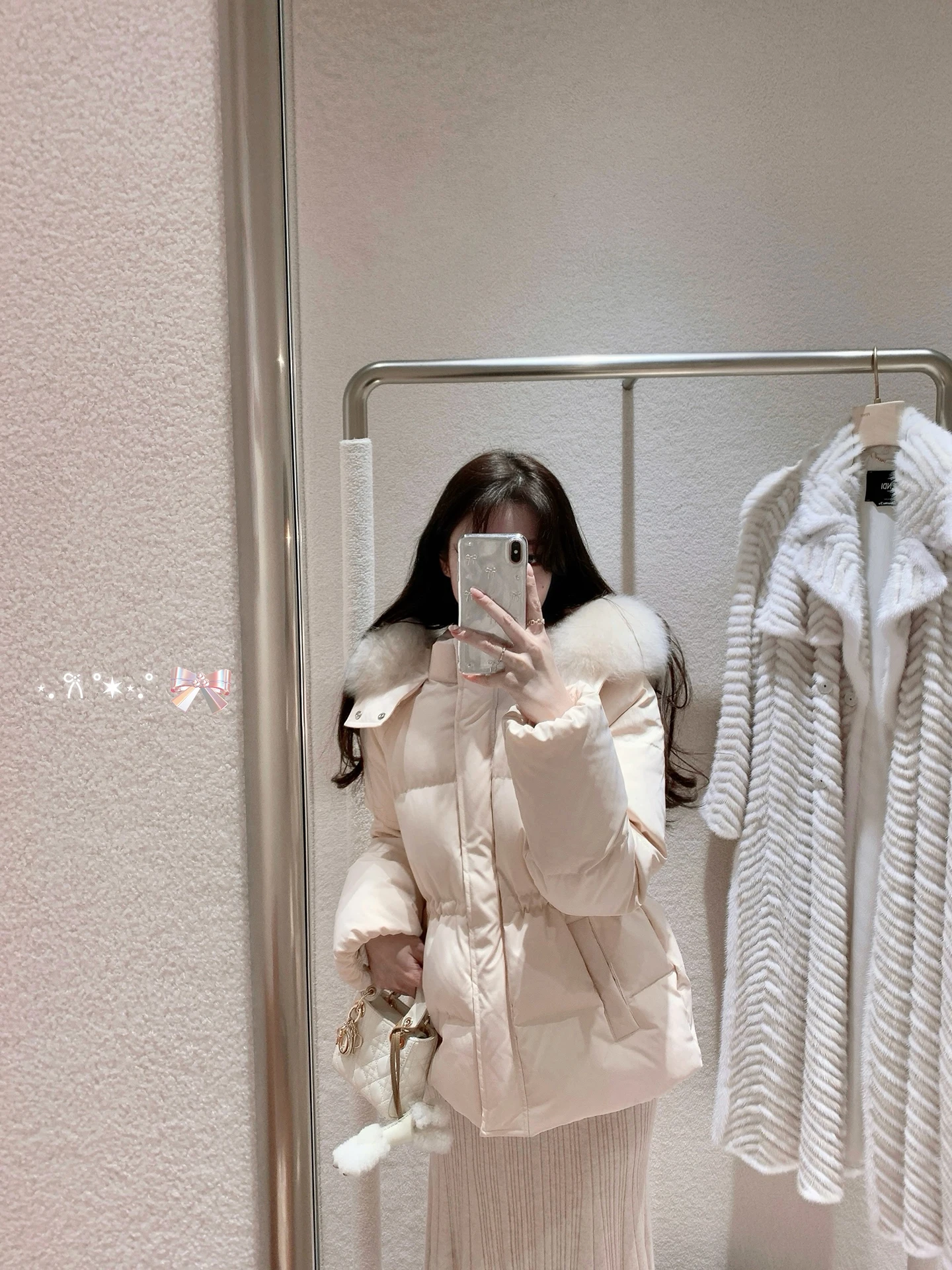 Jiaojiao Girlfriend Soft Goat Velvet Collar down Jaet Women's Winter New Sle Meeonnie Commute Sle Thiened Long Sve
Jiaojiao Girlfriend Soft Goat Velvet Collar down Jaet Women's Winter New Sle Meeonnie Commute Sle Thiened Long Sve