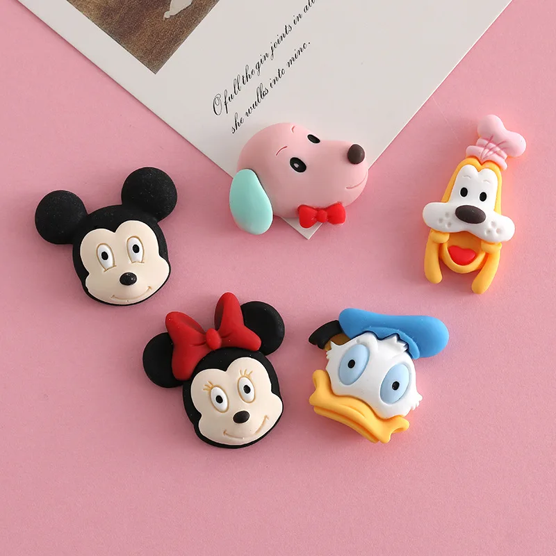 Miniso Микки серии аксессуары «сделай сам» кремовый клей мобильный чехол шпилька кулон наклейка на холодильник украшение автомобиля смоляная нашивка
Miniso Микки серии аксессуары «сделай сам» кремовый клей мобильный чехол шпилька кулон наклейка на холодильник украшение автомобиля смоляная нашивка